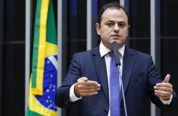 Glauber Braga anuncia greve de fome em protesto contra processo de cassação
