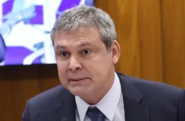 Para Lindbergh Farias, projeto de anistia é a continuação do golpe de Estado