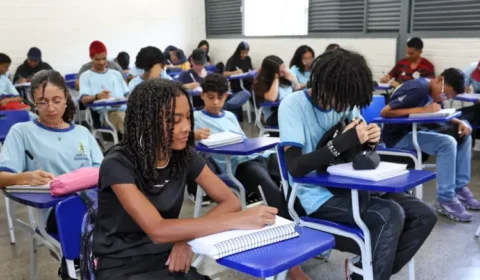 Enfrentar violência nas escolas não pode ser responsabilidade só de professores, alerta especialista