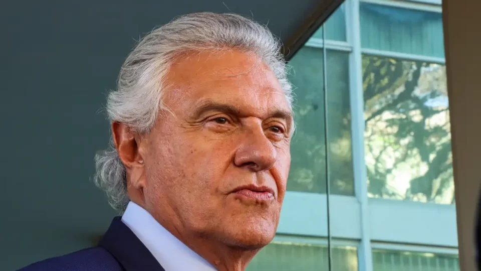 TRE-GO afasta inelegibilidade do governador Ronaldo Caiado