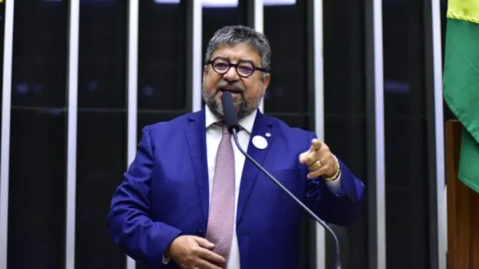 Washington Quaquá se lança candidato à presidência do PT em meio a racha na sigla